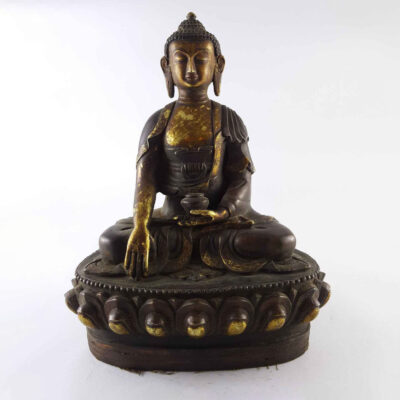 Shakyamuni Buddha Statue – Copper, Gold-Plated, Painted Face, Antique Finish