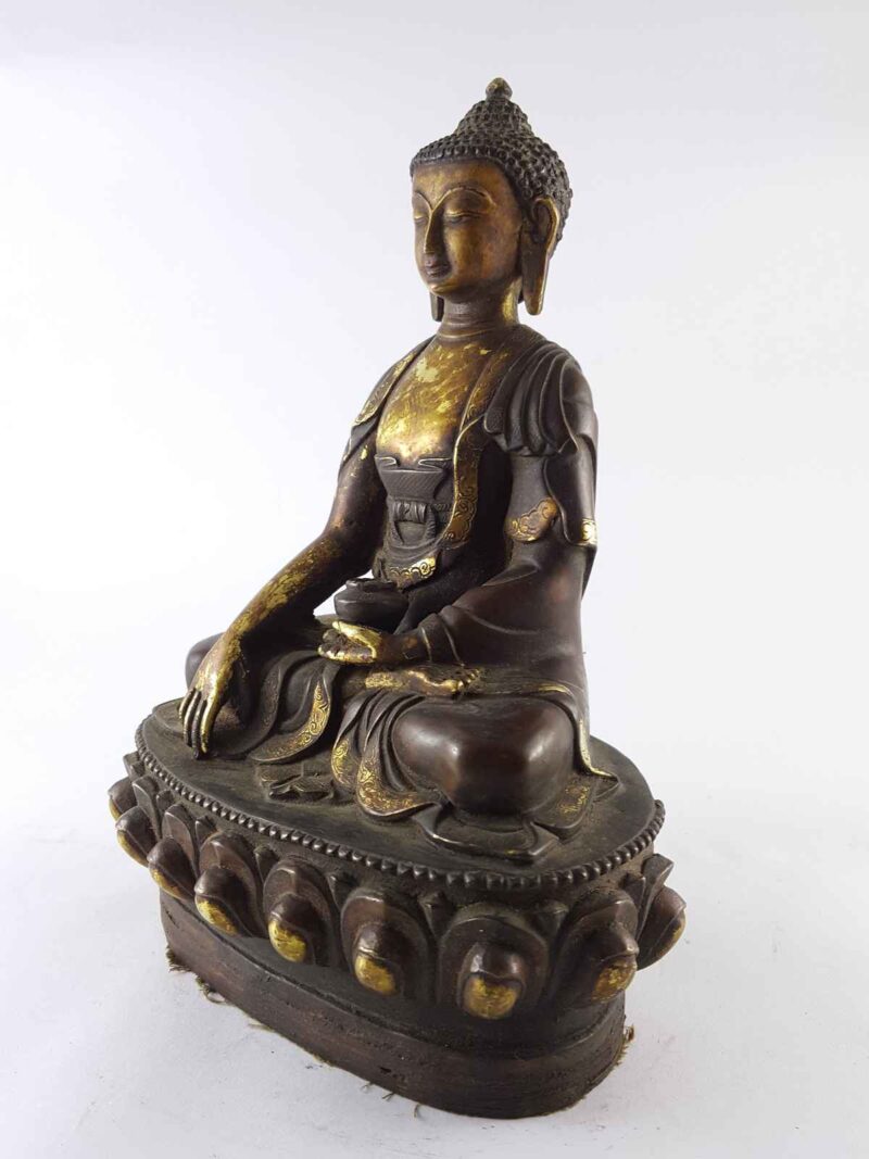Shakyamuni Buddha Statue – Copper, Gold-Plated, Painted Face, Antique Finish - Image 4