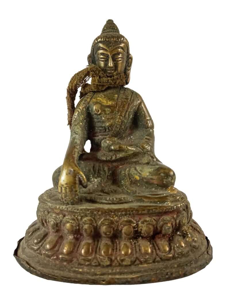 Buddhist Statue of Shakyamuni Buddha – Antique Finishing - Image 3