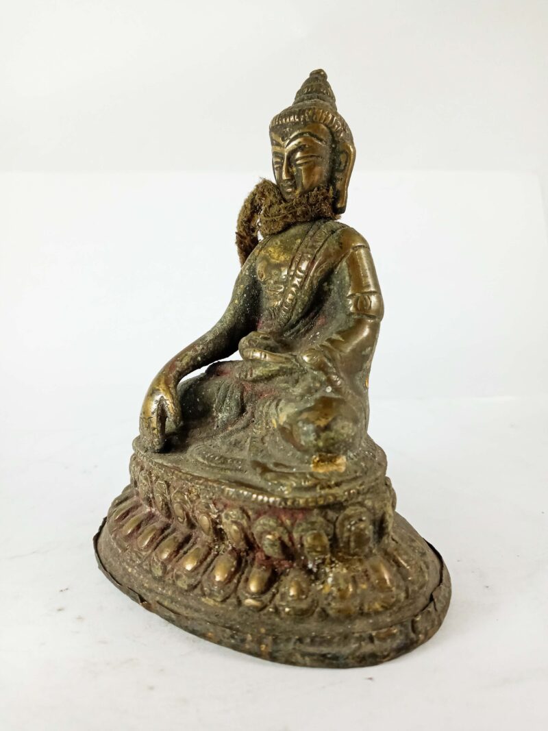 Buddhist Statue of Shakyamuni Buddha – Antique Finishing - Image 4