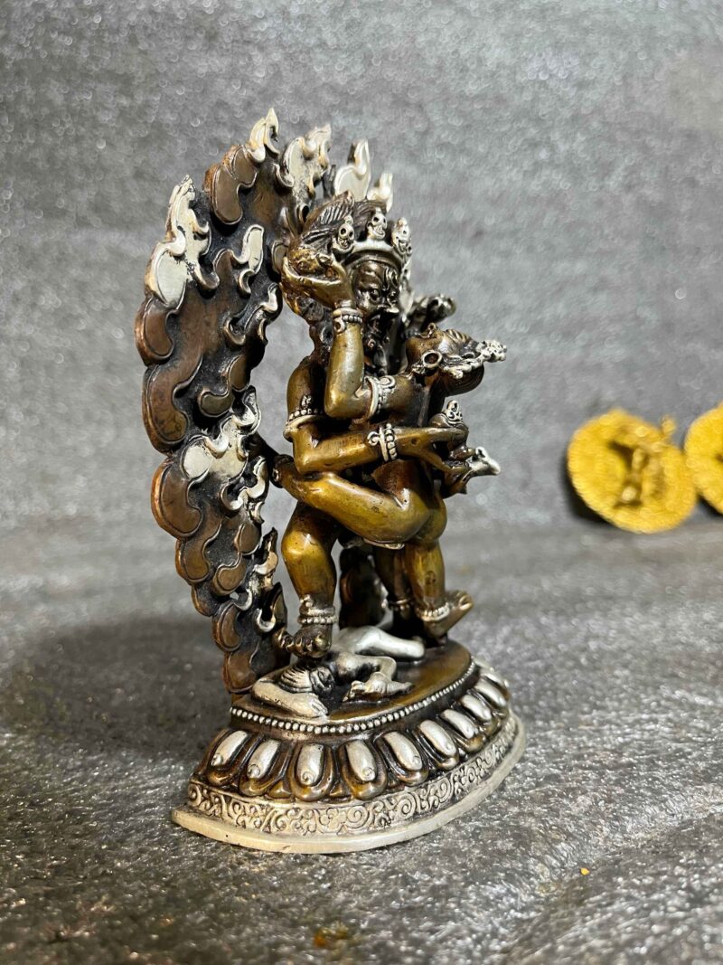 Buddhist Miniature Statue – Black Jambhala with Consort (Yab-Yum) - Image 2