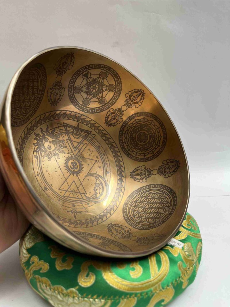 Buddhist Handmade Jambati Singing Bowl - Image 4