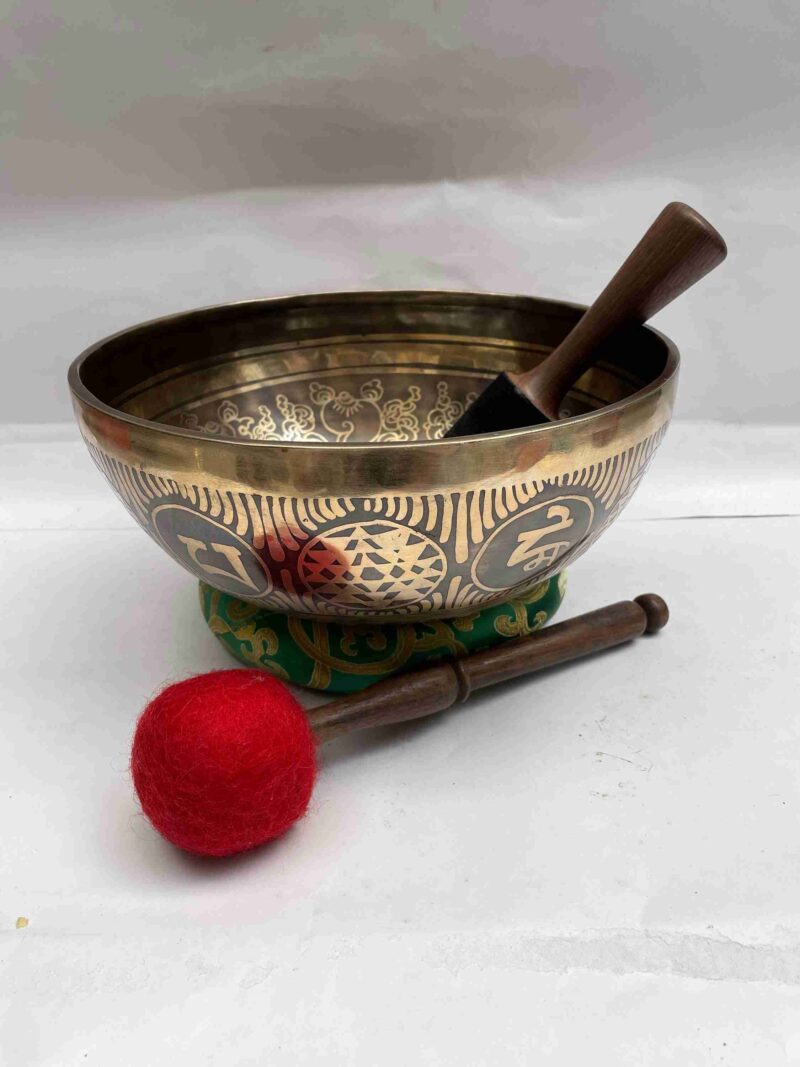 Buddhist Hand-Beaten Jambati Singing Bowl with Carving - Image 3