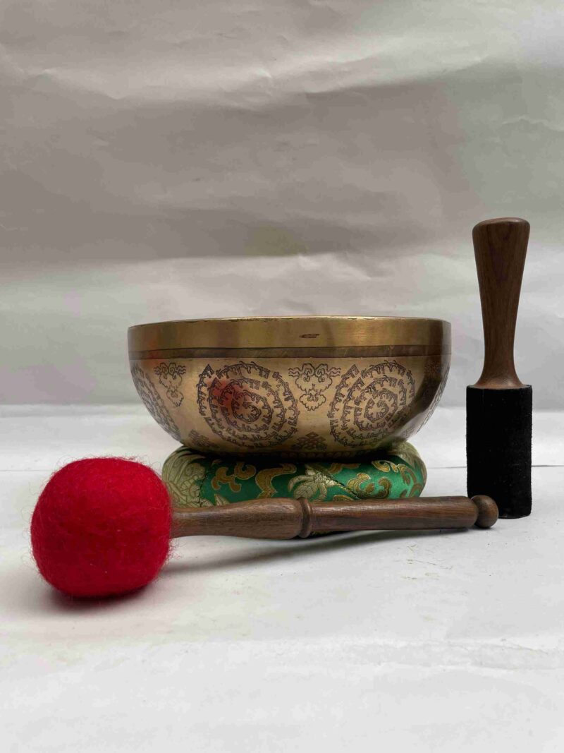 Buddhist Hand-Beaten Jambati Singing Bowl with Green Tara Design & Carving - Image 4