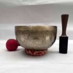 Buddhist Hand-Beaten Jambati Singing Bowl – Vajra Design with Carving - Image 2