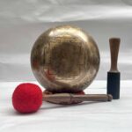 Buddhist Hand-Beaten Jambati Singing Bowl – Yantra Design with Carving - Image 4