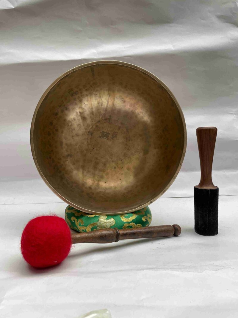Old, Buddhist Hand-Beaten Jambati Singing Bowl – Plain Design - Image 2