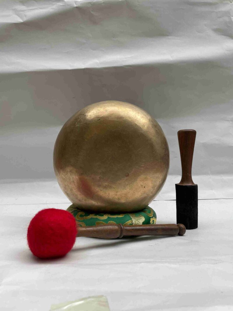 Old, Buddhist Hand-Beaten Jambati Singing Bowl – Plain Design - Image 4