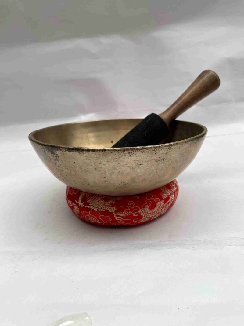 Old, Buddhist Hand-Beaten Manipuri Singing Bowl – Plain Design - Image 3