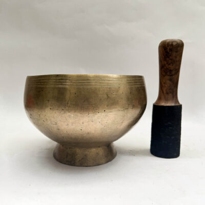 Large Naga Singing Bowl with Stand – 16 cm Hand-Hammered Bronze Tibetan Bowl | Old Style Buddhist Sound Bowl for Meditation & Rituals