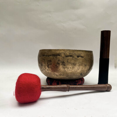 Antique Kopre Singing Bowl – 18 cm Hand Beaten Bronze Sound Bowl | 642g Apple-Shaped Tibetan Healing Singing Bowl